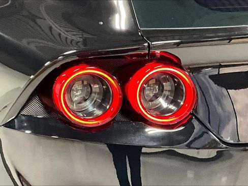 Used 2018 Ferrari GTC4Lusso AWD/4WD image 22