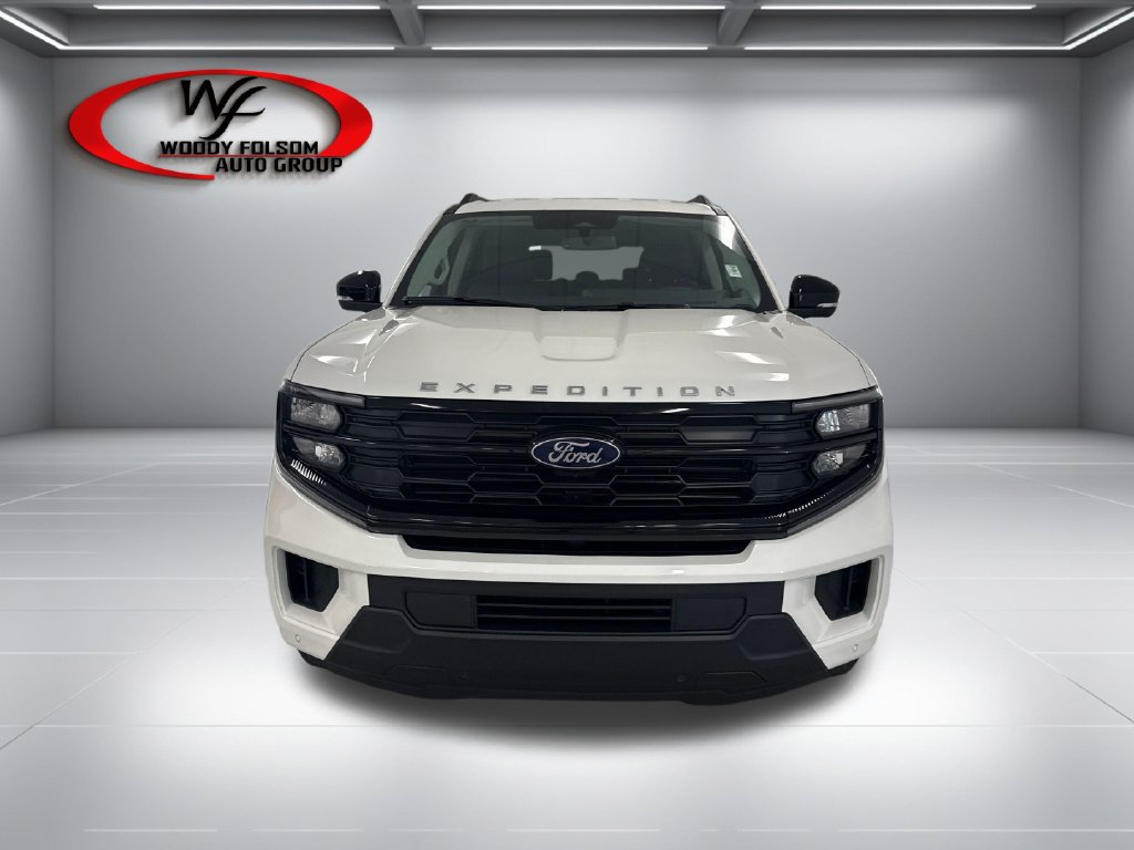 New 2026 Ford Expedition Active RWD image 2