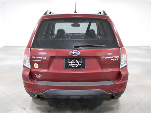 Used 2013 Subaru Forester 2.5X Premium w/ All-Weather Plus Pkg image 6