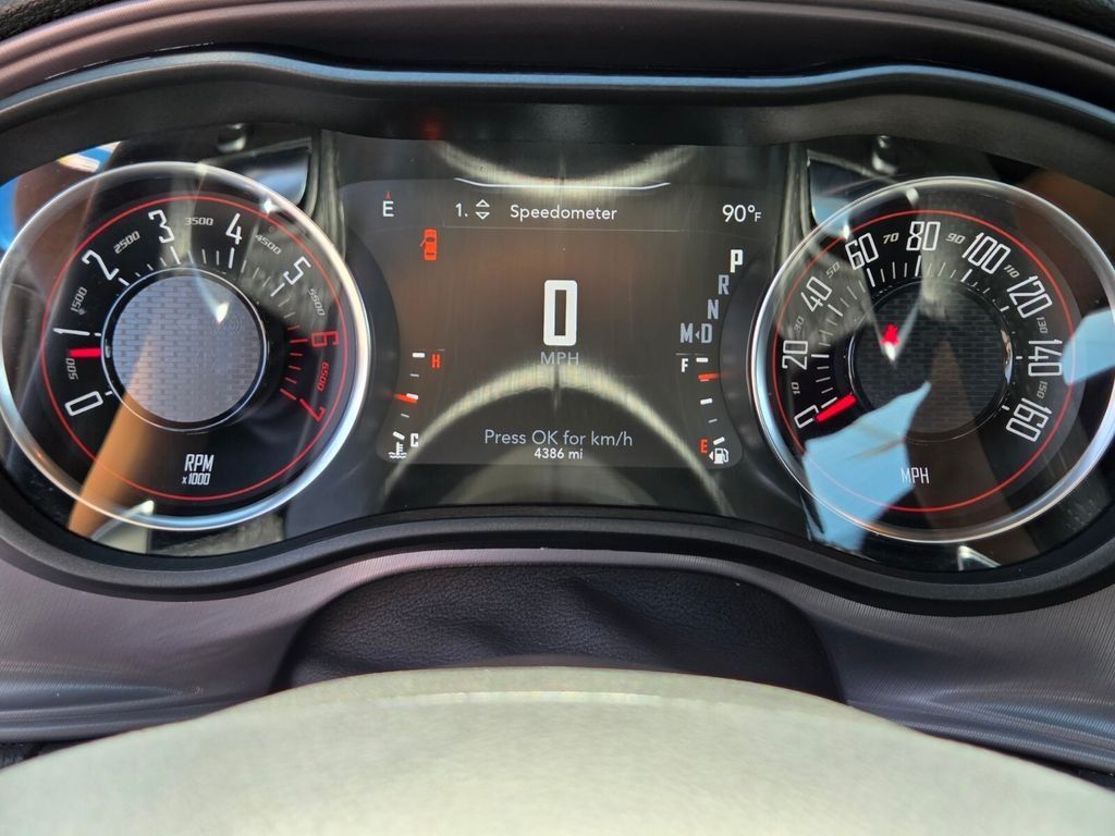 Used 2023 Dodge Challenger R/T w/ Performance Handling Group RWD image 29