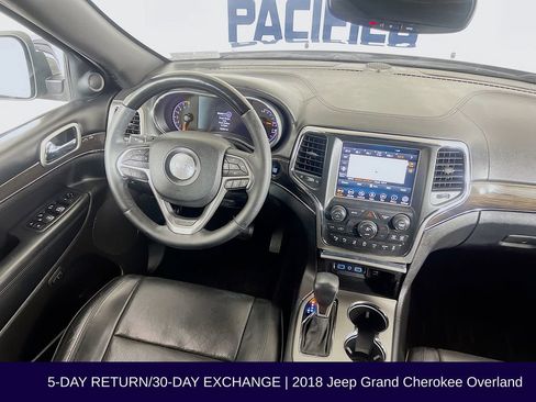 Used 2018 Jeep Grand Cherokee Overland AWD/4WD image 27