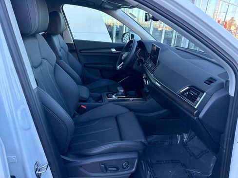 Used 2024 Audi Q5 e Premium image 26