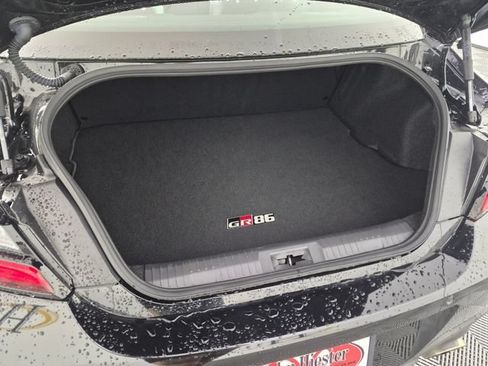 Used 2025 Toyota GR86 Premium RWD image 25