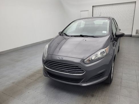 Used 2019 Ford Fiesta SE image 15