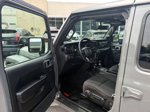 Used 2021 Jeep Wrangler Unlimited Sport AWD/4WD image 13