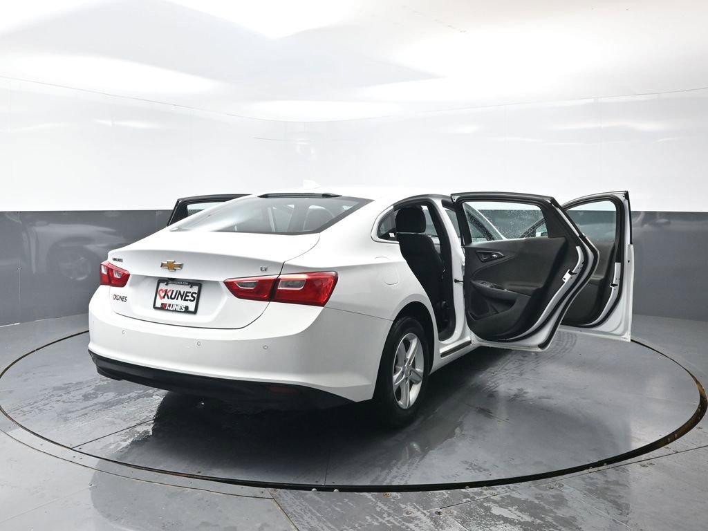 Used 2024 Chevrolet Malibu LT FWD image 59