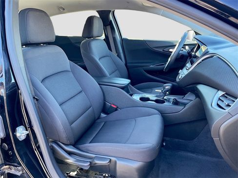 Used 2023 Chevrolet Malibu LT image 26