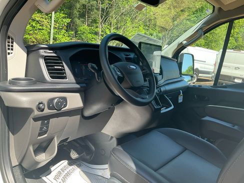 New 2026 Ford Transit 250 Low Roof RWD image 13