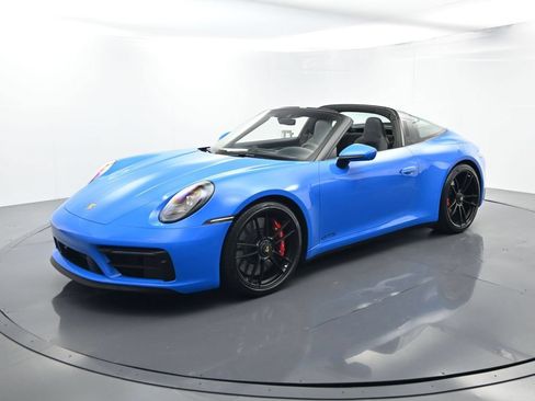 Certified 2022 Porsche 911 Targa 4 GTS AWD/4WD image 1