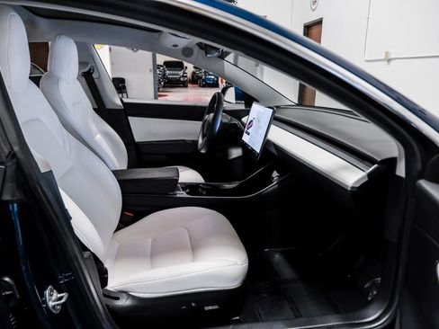 Used 2019 Tesla Model 3 Long Range AWD/4WD image 27