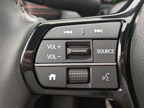 Used 2025 Honda HR-V Sport image 28