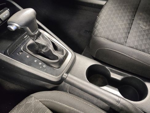 Used 2019 Kia Rio LX image 26