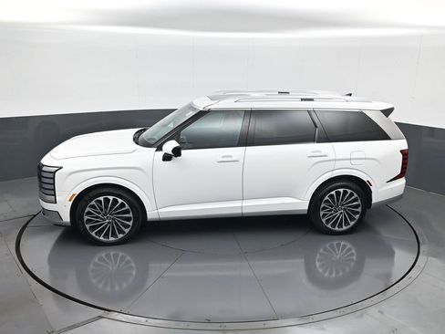 Used 2026 Hyundai Palisade Calligraphy image 21