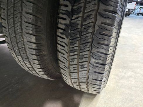 Used 2020 RAM 3500 Tradesman w/ Chrome Appearance Group image 37