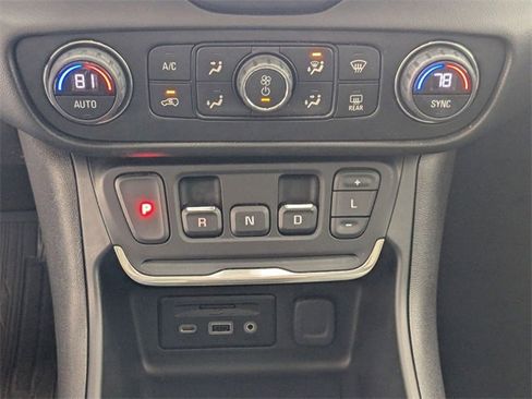 Used 2020 GMC Terrain Denali w/ Denali Premium Package image 24