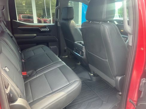 Used 2023 GMC Sierra 1500 Denali w/ Denali Reserve Package image 9