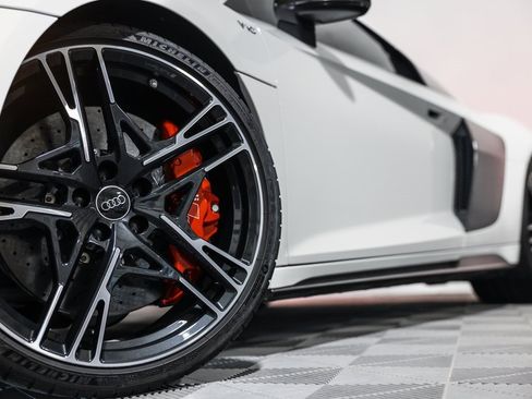 Used 2023 Audi R8 V10 performance image 11