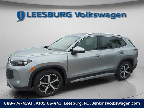 New 2026 Volkswagen Tiguan SE image 13