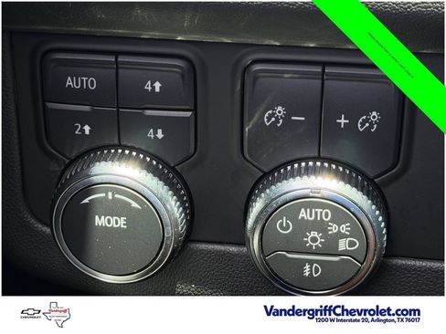 Certified 2023 GMC Yukon AT4 w/ AT4 Premium Package AWD/4WD image 22