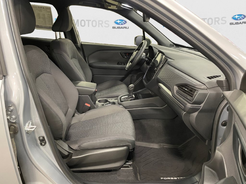 Used 2025 Subaru Forester Premium w/ Convenience Package #1 AWD/4WD image 15