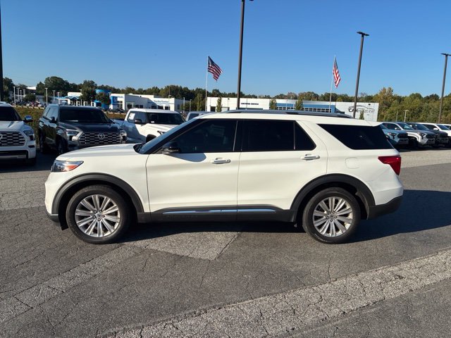 Used 2022 Ford Explorer Limited w/ Equipment Group 301A RWD image 4