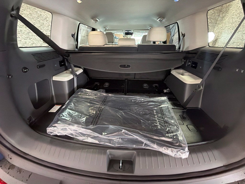 New 2026 Hyundai Santa Fe SEL FWD image 16