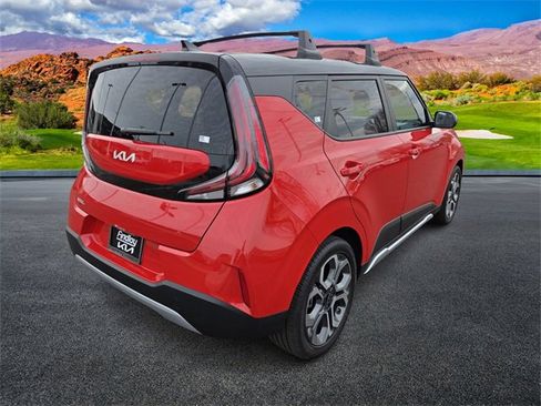 Certified 2025 Kia Soul EX image 4