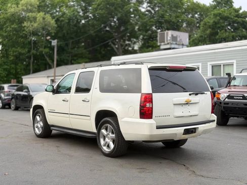 Used 2014 Chevrolet Suburban LTZ AWD/4WD image 6