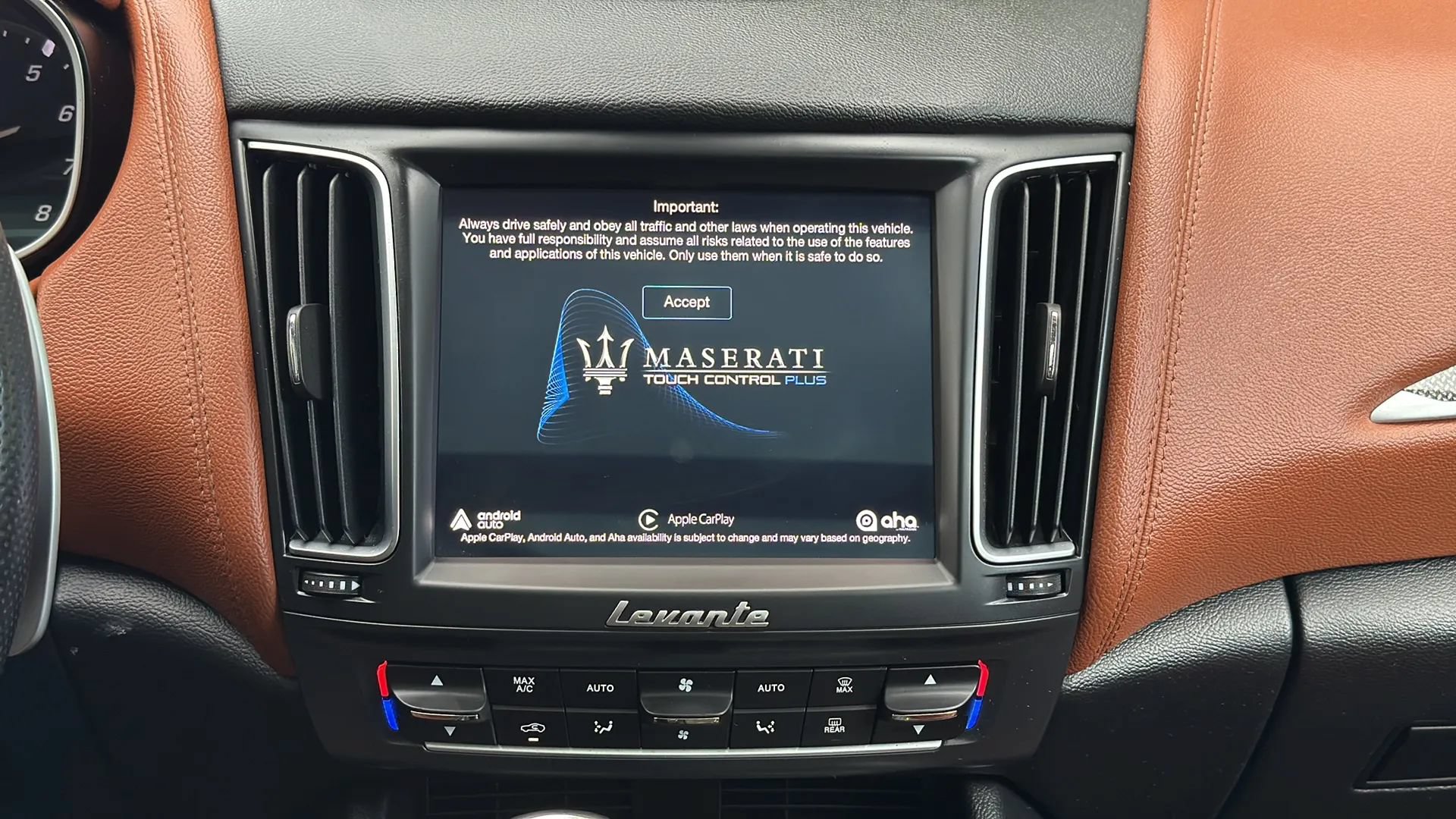 Used 2019 Maserati Levante S GranSport AWD/4WD image 35