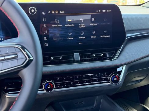 New 2026 Chevrolet Equinox RS w/ Convenience Package III AWD/4WD image 11