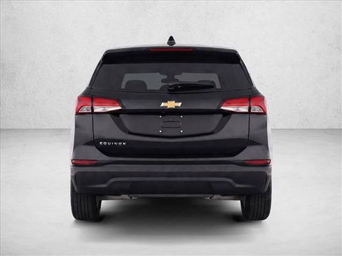Used 2023 Chevrolet Equinox LS FWD image 6