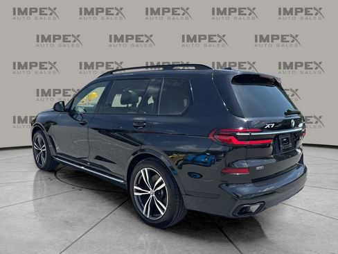 Used 2023 BMW X7 xDrive40i w/ M Sport Package image 3