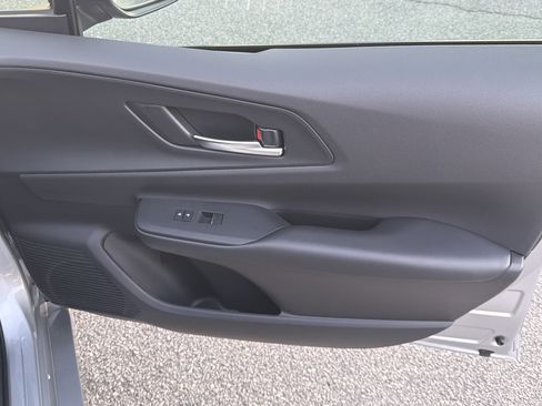 New 2026 Toyota Prius Plug-In Hybrid FWD image 23