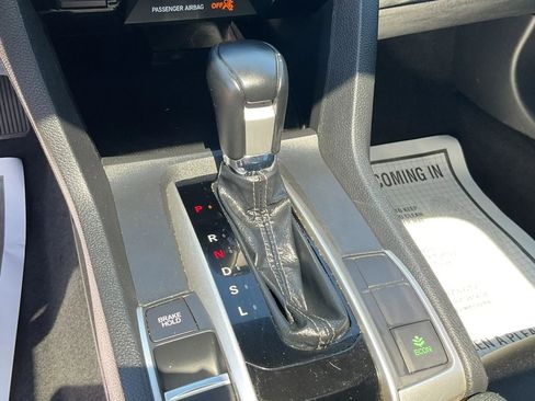Used 2020 Honda Civic EX image 25