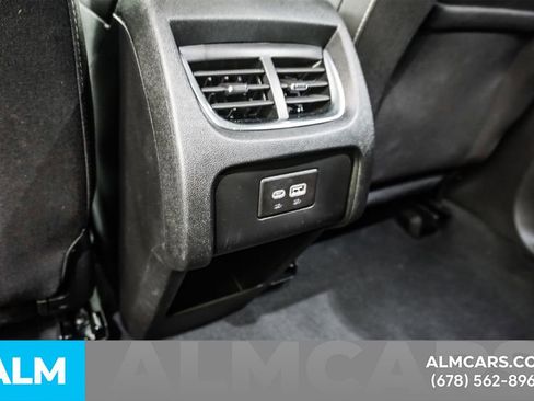 Used 2025 Chevrolet Blazer LT FWD image 55