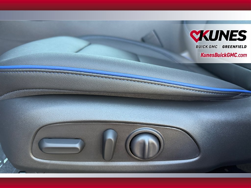 New 2026 Buick Envista Sport Touring w/ Convenience I Package FWD image 21