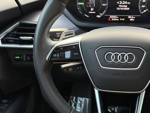 Used 2023 Audi e-tron GT Premium Plus w/ Performance Package image 13