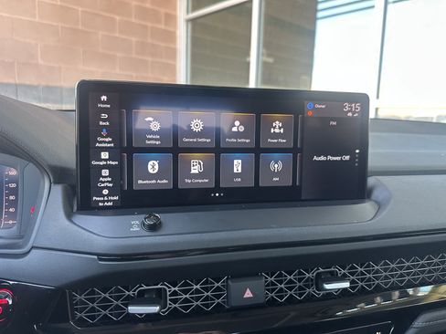 Used 2025 Honda Accord Touring image 22