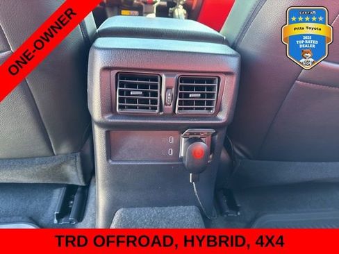 Certified 2025 Toyota 4Runner TRD Off-Road AWD/4WD image 16