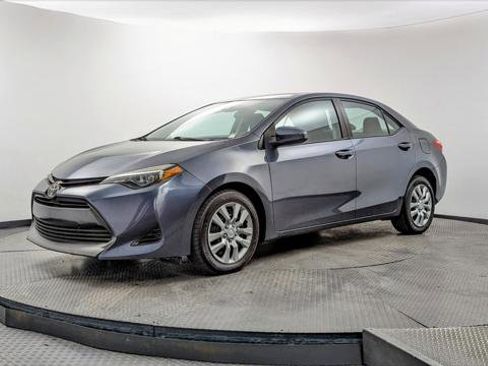 Used 2019 Toyota Corolla LE FWD image 2