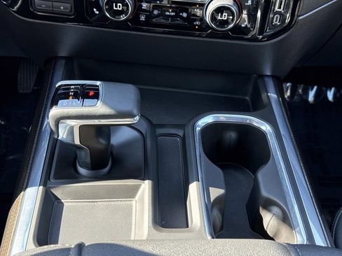 Used 2024 Chevrolet Silverado 1500 RST w/ Convenience Package II AWD/4WD image 8