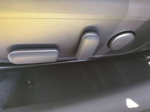 New 2026 Hyundai Kona SEL Premium FWD image 22