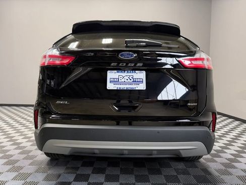Used 2023 Ford Edge SEL w/ Convenience Package AWD/4WD image 9