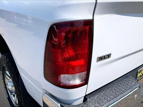 Used 2018 RAM 2500 SLT w/ Snow Chief Group AWD/4WD image 23