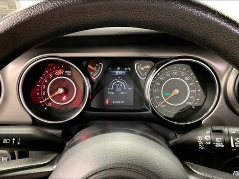 Used 2022 Jeep Wrangler Unlimited Sport AWD/4WD image 28