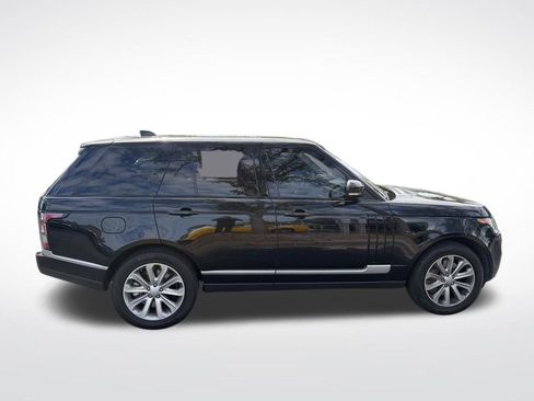 Used 2017 Land Rover Range Rover HSE image 4