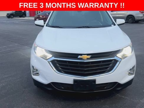 Used 2019 Chevrolet Equinox LT w/ Driver Convenience Package FWD image 4