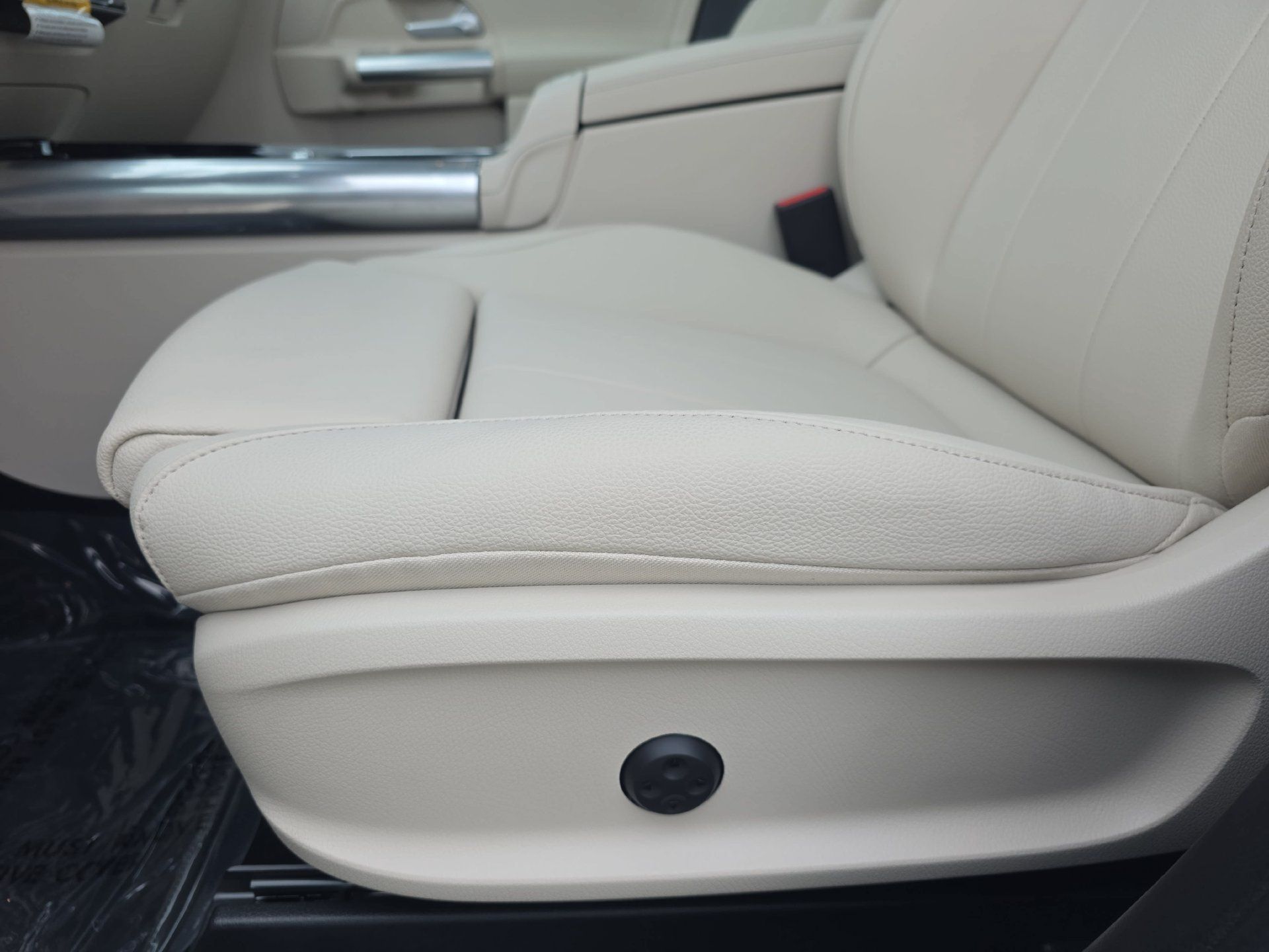 Used 2026 Mercedes-Benz GLA 250 4MATIC image 28