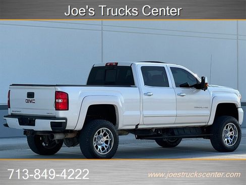 Used 2019 GMC Sierra 3500 Denali w/ Duramax Plus Package image 8