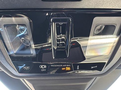 New 2026 Volkswagen GTI SE FWD image 23